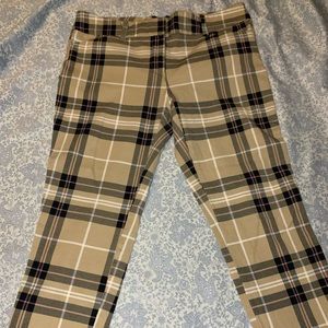 Ny&Company Sz 6 plaid dress pants.